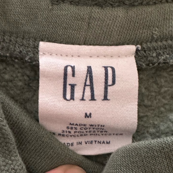 GAP Mens Green Tie Dye Logo Fleece Shorts and Sweatshirt Set in Medium - Picture 5 of 7